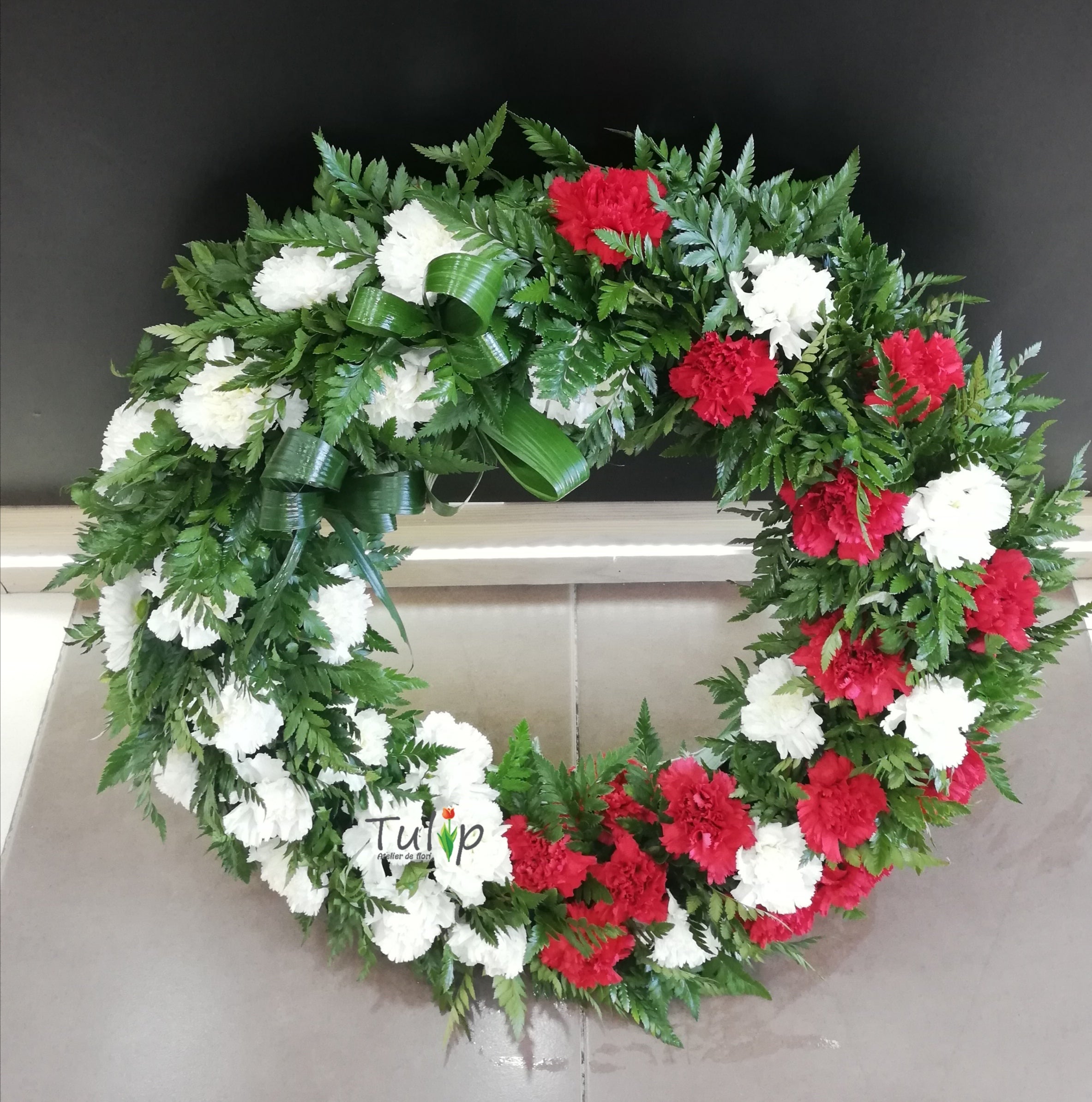 Semnificația florilor folosite în aranjamentele funerare