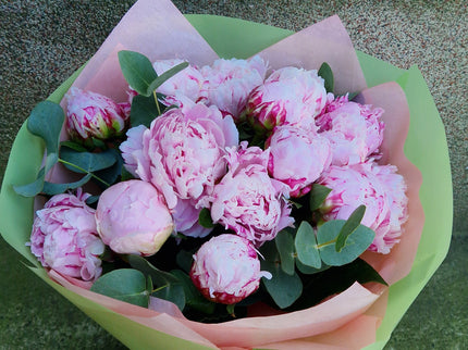 Buchet cu 13 bujori roz
