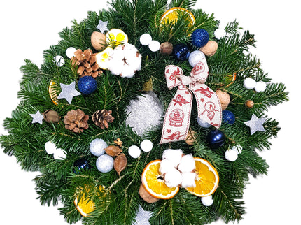 Coronita de Craciun cu globuri albastre