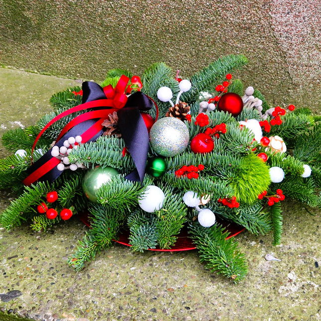 Aranjament funerar comemorativ de iarnă