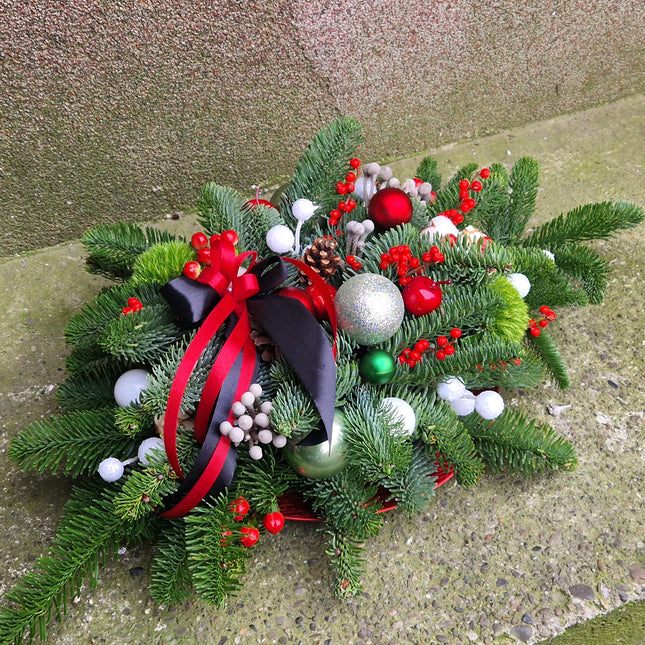 Aranjament funerar comemorativ de iarnă