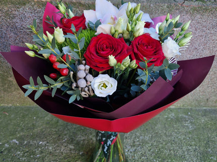 Buchet cu cymbidium si brunia