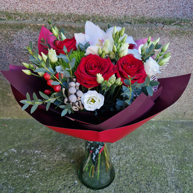 Buchet cu cymbidium si brunia