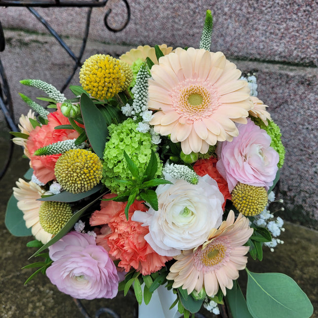 Buchet de mireasa cu germini
