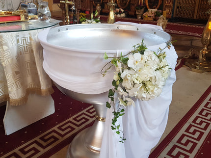 Decor cristelnita cu hortensie si orhidee