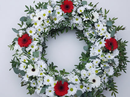 Coroana funerara circulara cu crizanteme si germini